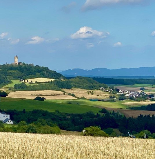 Blick auf die Burg Ölbrück | © Reiner Geisen Blick auf die Burg Ölbrück | © Reiner Geisen