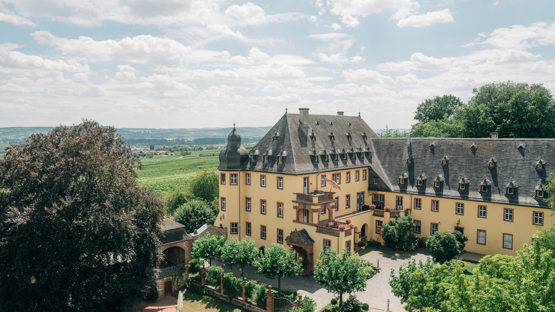 Schloss Vollrads ccby Florian Kresse | © Schloss Vollrads ccby Florian Kresse Schloss Vollrads ccby Florian Kresse | © Schloss Vollrads ccby Florian Kresse