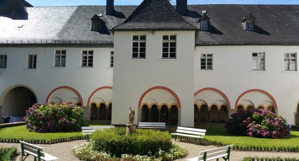 Kreuzgang 01 | &copy; Sascha Kirstein