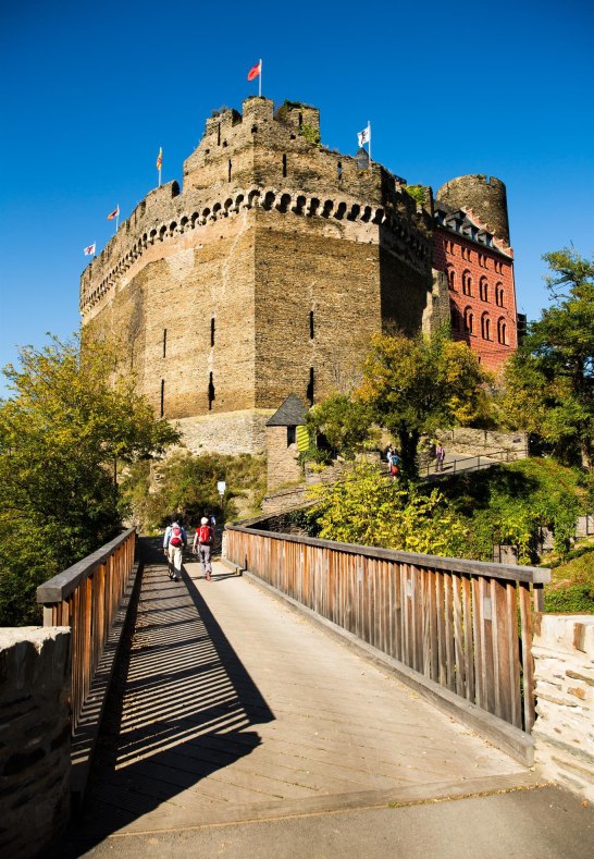 Sch&ouml;nburg_Br&uuml;cke | &copy; Henry Tornow/Romantischer Rhein Tourismus GmbH