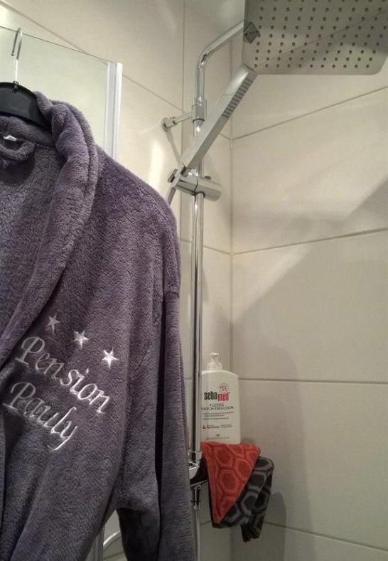 kuschlige Badem&auml;ntel | &copy; Petra Erbar