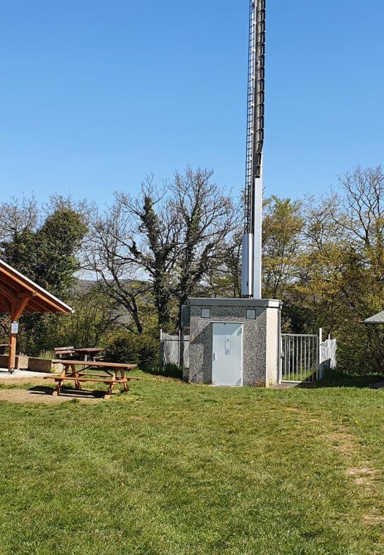Rastpaltz mit Grillh&uuml;tte | &copy; T. Biersch