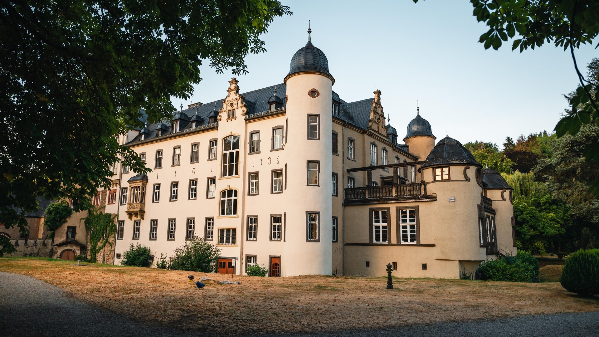 Burg Namedy Sonnenaufgang | © Christoph Partsch