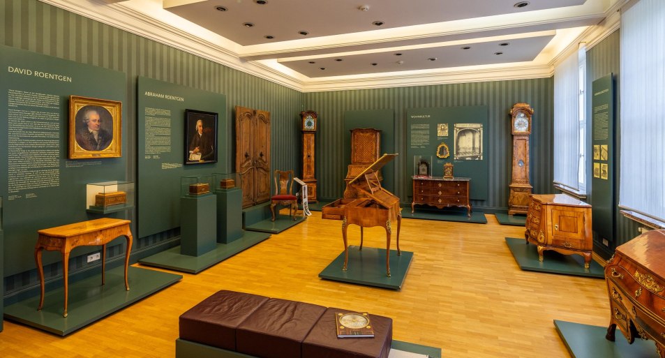 Asusstellungssaal Roentgenmuseum | &copy; PatrickGawandtka