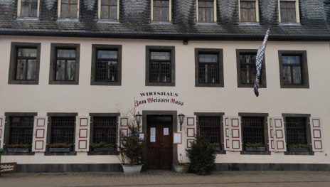 Zum Wei&szlig;en Ross Eingang | &copy; Tourist-Information Bad Breisig