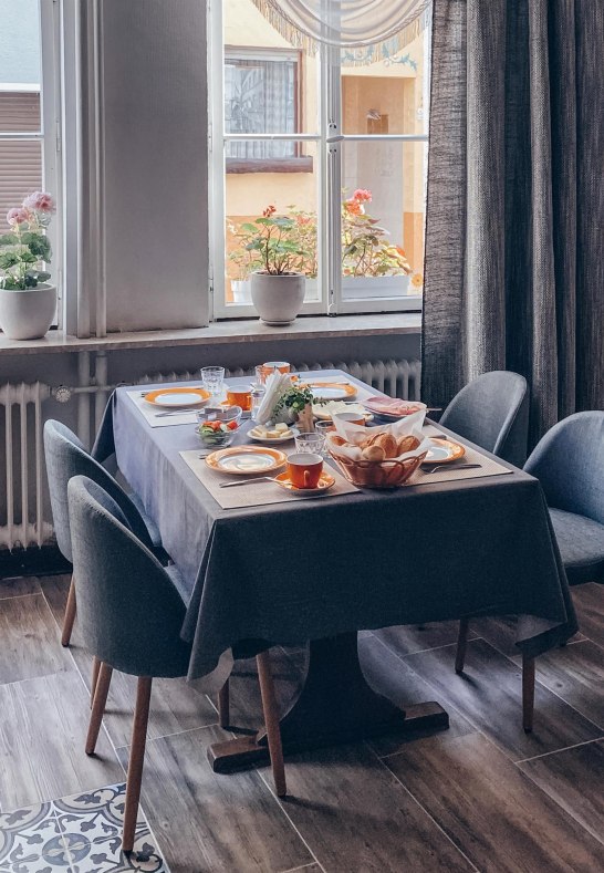 Fr&uuml;hst&uuml;cksraum1 | &copy; Kateryna Troyanovska