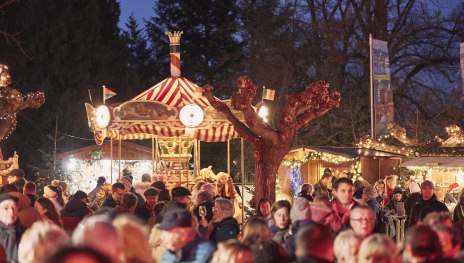 Weihnachtsmarkt | © © Marco Rothbrust
