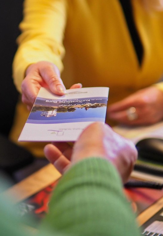 TI Flyer | &copy; Tourist-Information Eltville