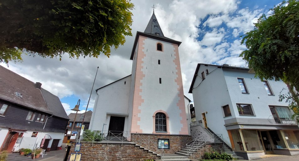 Kirche | &copy; T. Biersch