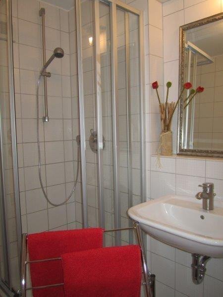 Bad | &copy; Hasselmann