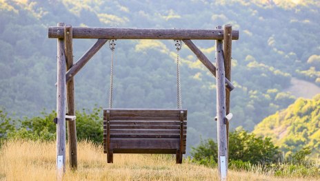 Schaukel R&uuml;ckansicht | &copy; TI Oberwesel