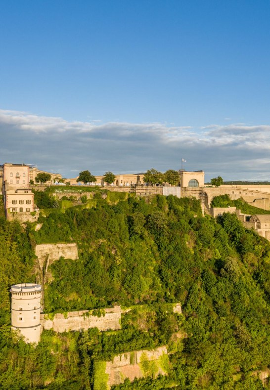 Festung Ehrenbreitstein mit Drohne | &copy; Koblenz-Touristik GmbH / Dominik Ketz
