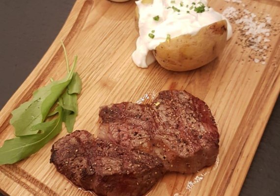 Meat me, Steak | &copy; Meat me