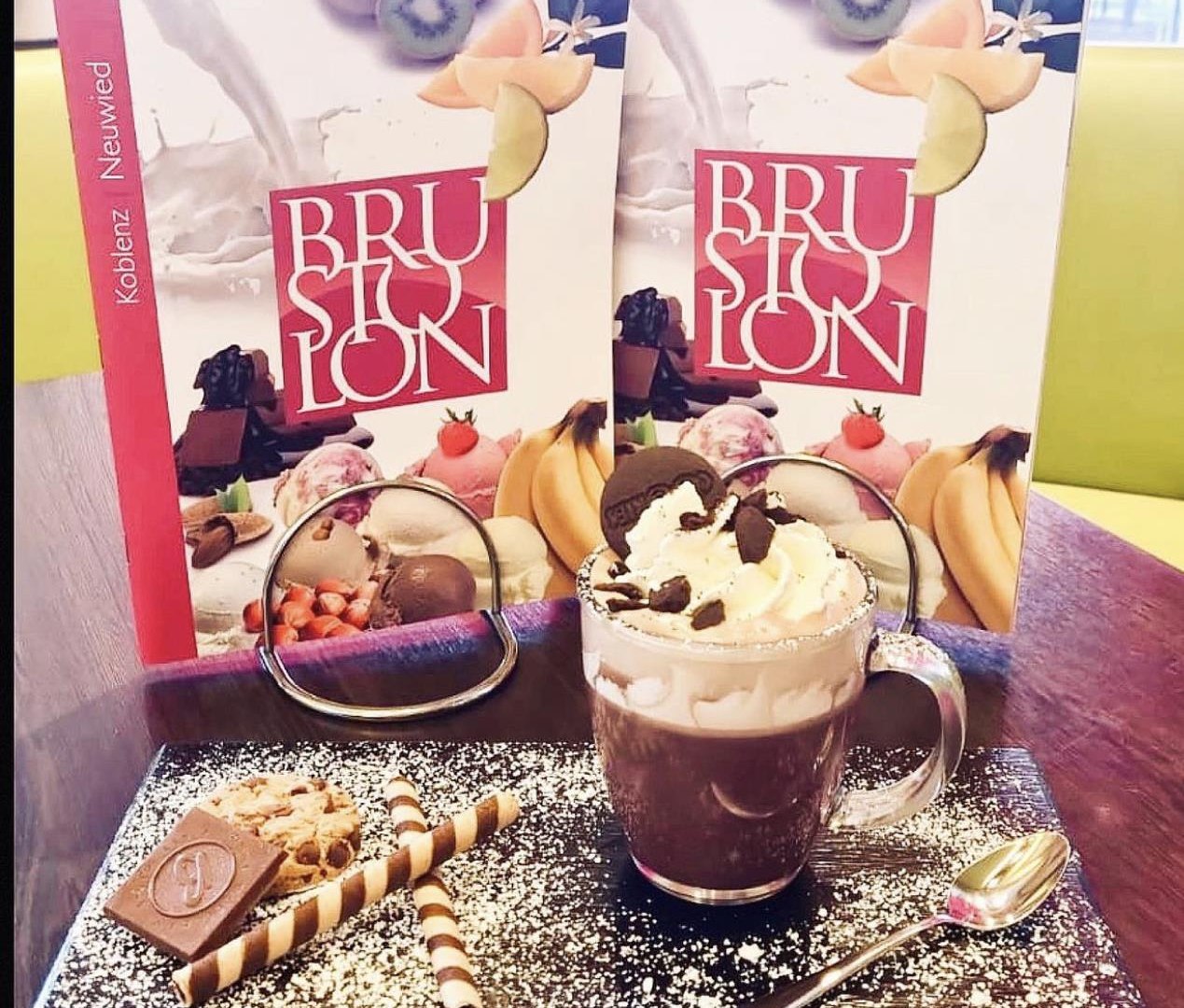 Brustelon | &copy; Brustelon