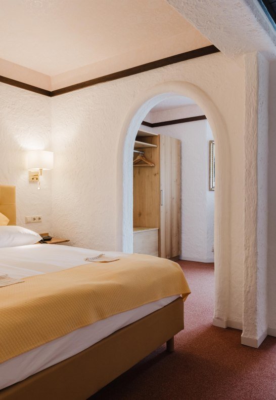 Doppelzimmer | &copy; CONTEL Hotel GmbH