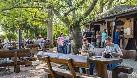 Weinprobierstand Hattenheim | &copy; Weinprobierstand Hattenheim