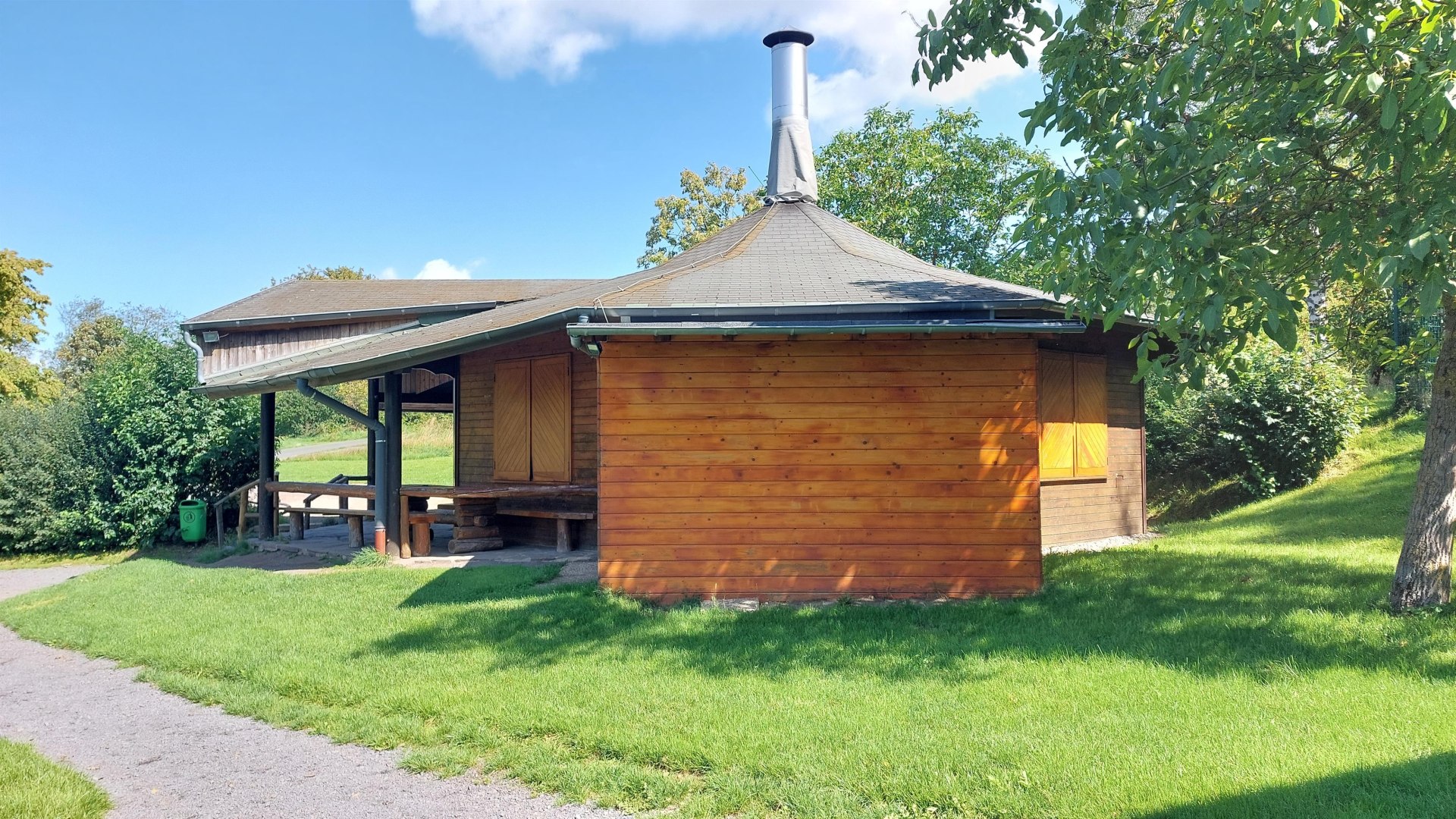 Grillhütte | © Tourist-Info Erlebnis Rheinbogen Grillhütte | © Tourist-Info Erlebnis Rheinbogen