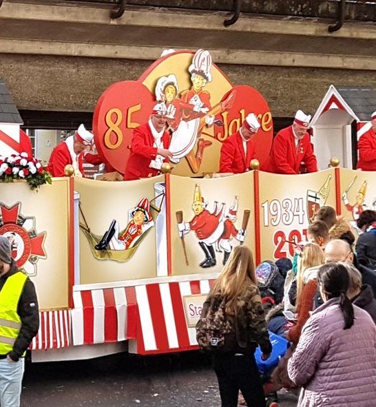 Zugwagen Stadtsoldatencorps Rut-Wieß Linz | © Stadtsoldatencorps Rut-Wieß Linz e.V. Zugwagen Stadtsoldatencorps Rut-Wieß Linz | © Stadtsoldatencorps Rut-Wieß Linz e.V.