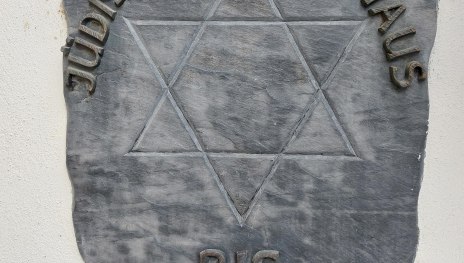 Gedenktafel | © Tourist-Information Erlebnis Rheinbogen Gedenktafel | © Tourist-Information Erlebnis Rheinbogen