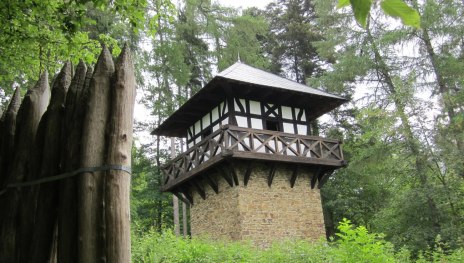 Römerturm Bendorf mit Palisaden | © Stadtverwaltung Bendorf, Stadtverwaltung Bendorf