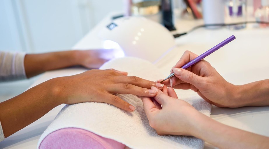 Nagelstudio | &copy; www.freepik.com">Designed by javi_indy