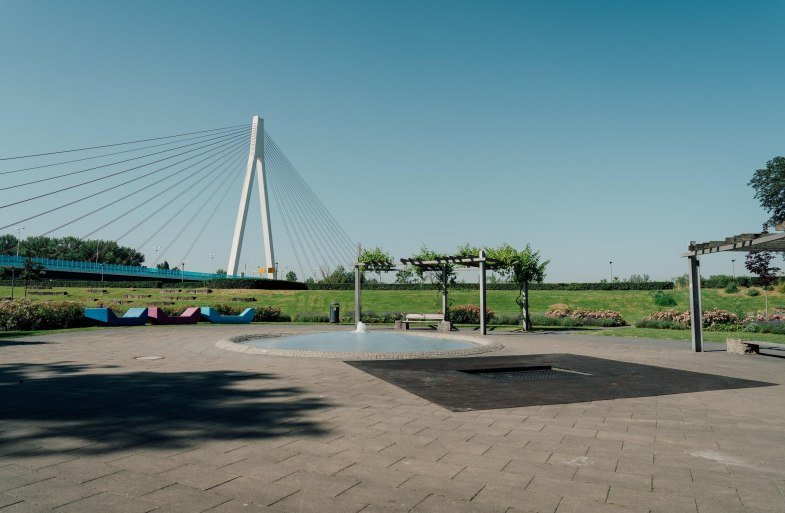 Goetheanlage mit Blick auf die Brücke | © Zimpfer_Photography