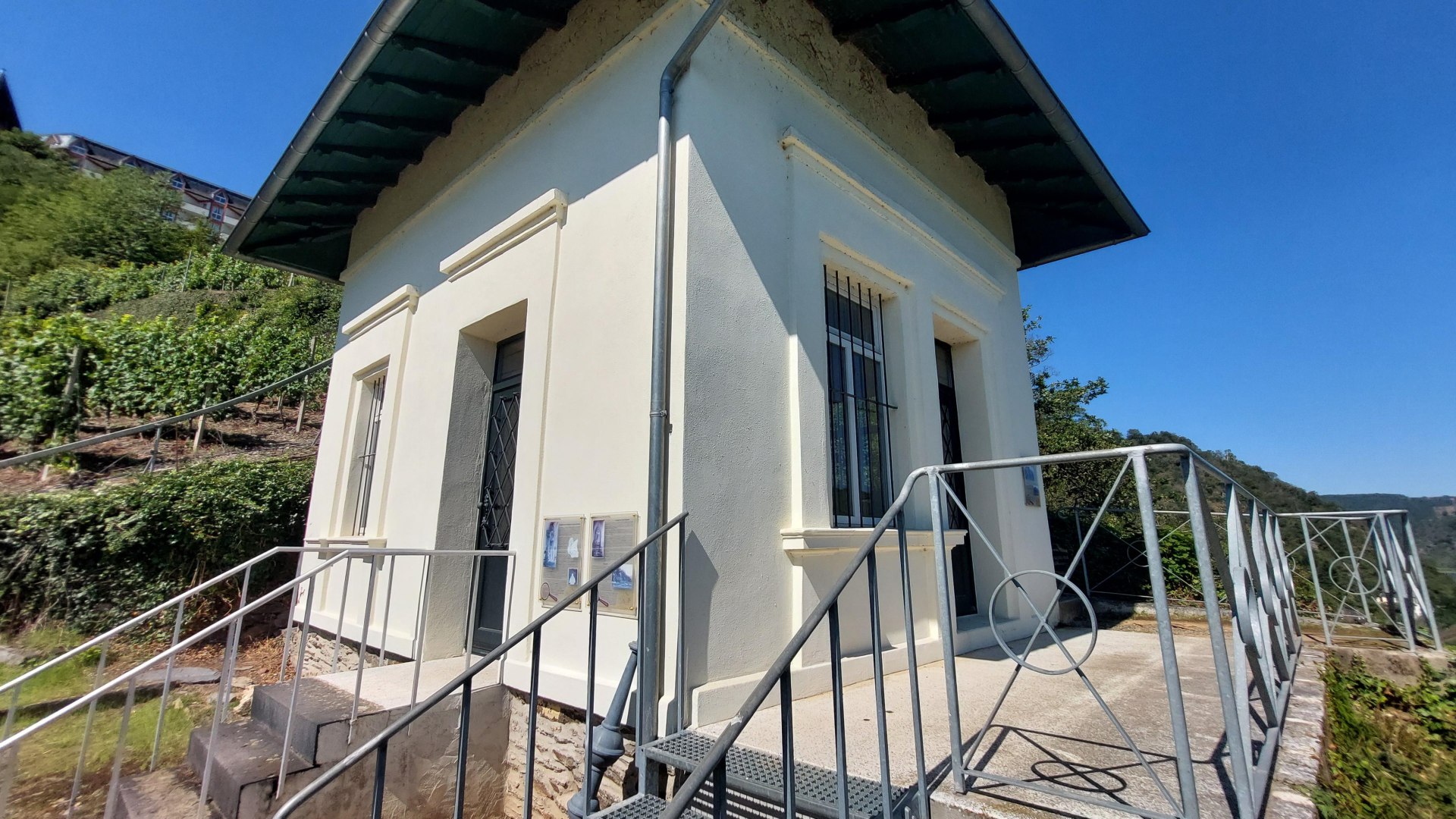 Tusculum mit Terrasse | &copy; T. Biersch