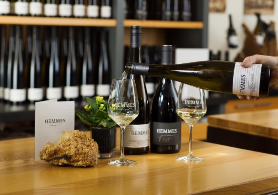 Weingut Hemmes Vinothek Weinprobe | &copy; Carsten Costard