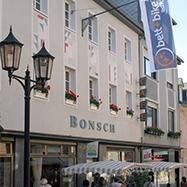Caf&eacute; Bonsch Aussenansicht | &copy; Caf&eacute; Bonsch