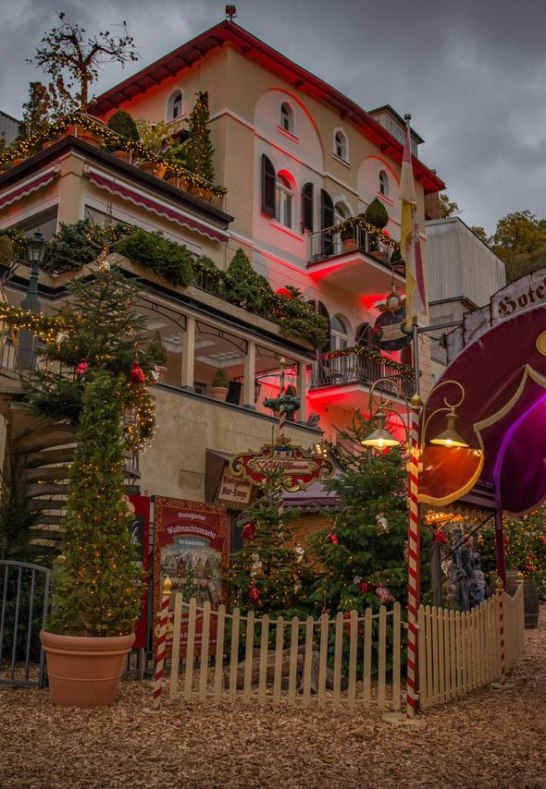 Au&szlig;enbereich | &copy; Roman Runkel