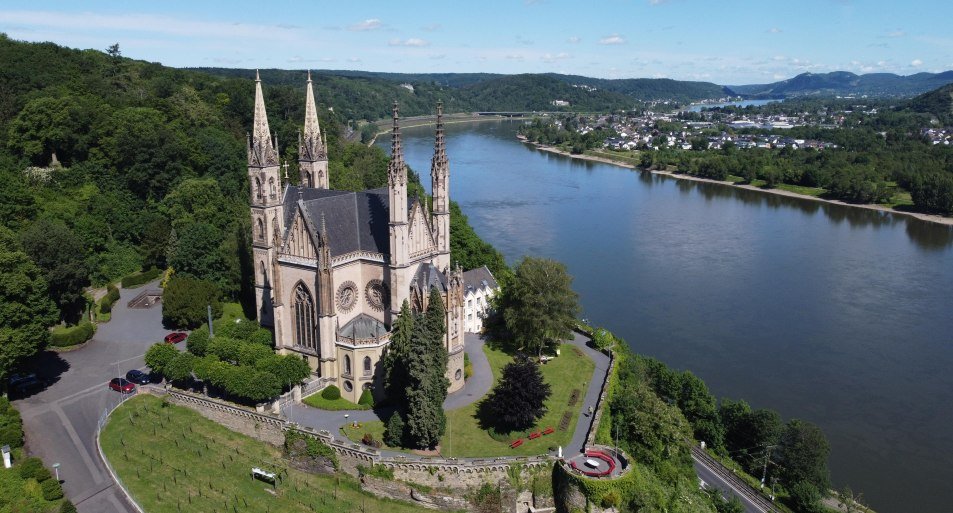 Blick auf die Apollinariskirche | © Dan Hummel, Stadt Remagen Blick auf die Apollinariskirche | © Dan Hummel, Stadt Remagen