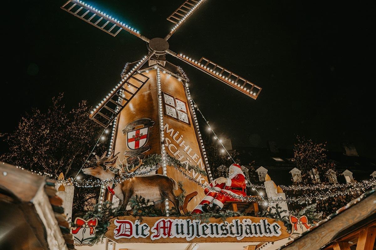 Die Mühlenschänke auf dem Koblenzer Weihnachtsmark | © Koblenz-Touristik, Janko.Media Die Mühlenschänke auf dem Koblenzer Weihnachtsmark | © Koblenz-Touristik, Janko.Media
