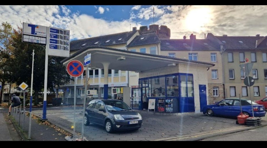 Tankstelle Lahnstein | &copy; Anton Kling