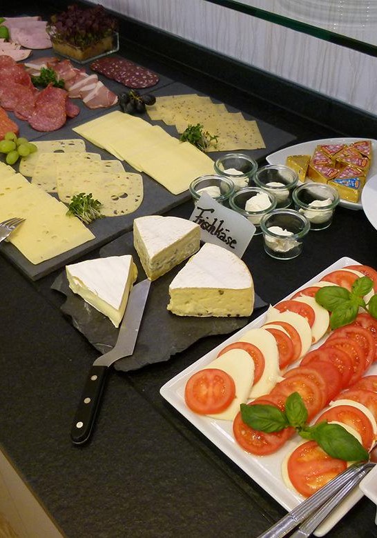 Fr&uuml;hst&uuml;ck: Speisenauswahl | &copy; City-Hotel Kurf&uuml;rst Balduin GmbH
