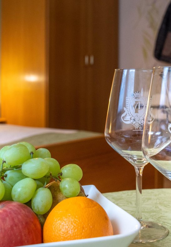 Weingut W Persch - Sennerhof - Oberwesel, Mittel18 | &copy; Weingut W. Persch