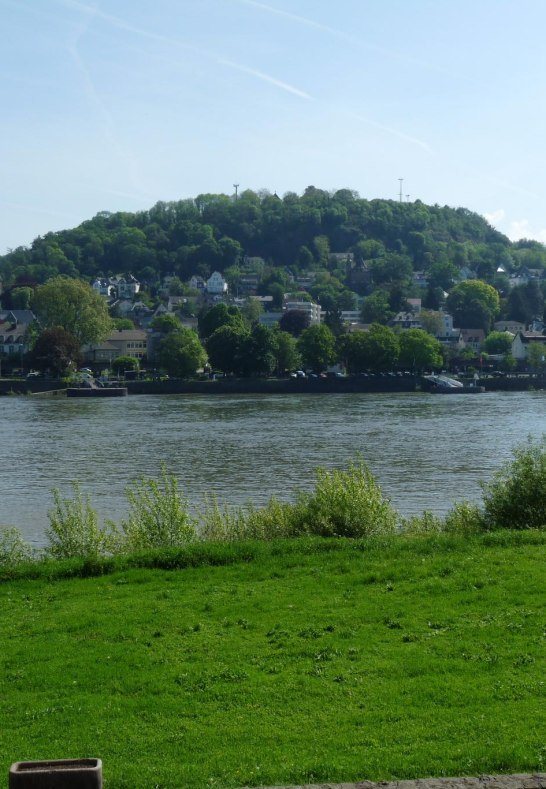 Blick auf den Rhein | &copy; Astrid Adams