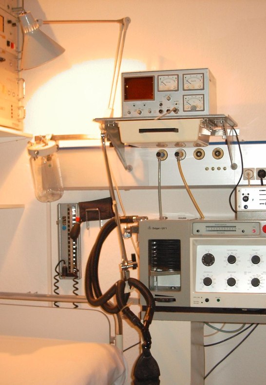 Intensivbett | &copy; Johann-Winter-Museum