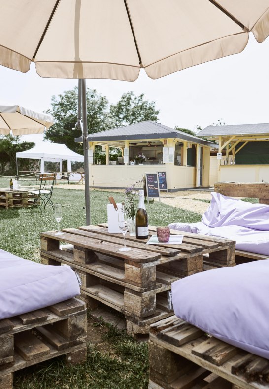 Weinlounge 1141 | &copy; Knyphausen Gmbh & Co. KG