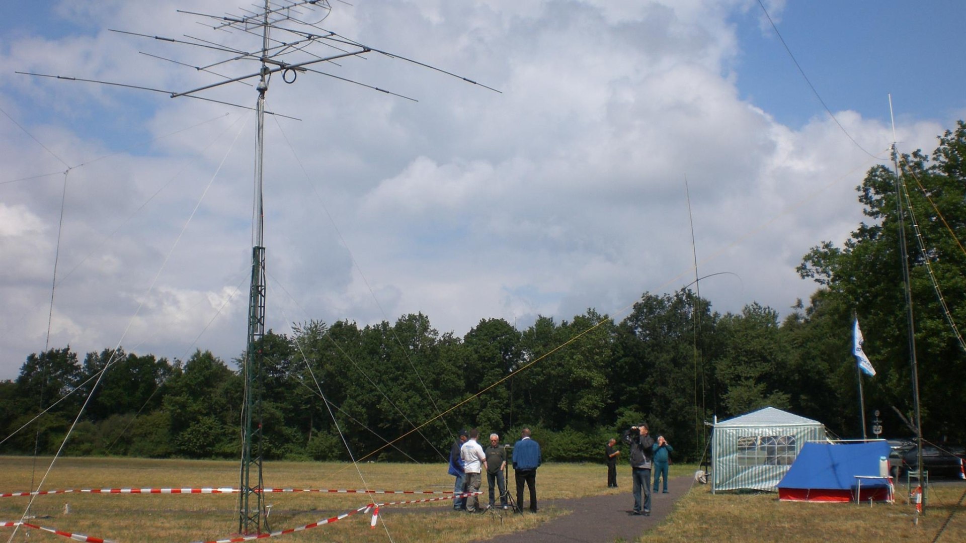 Funk 1 | &copy; Hermann Schmidt