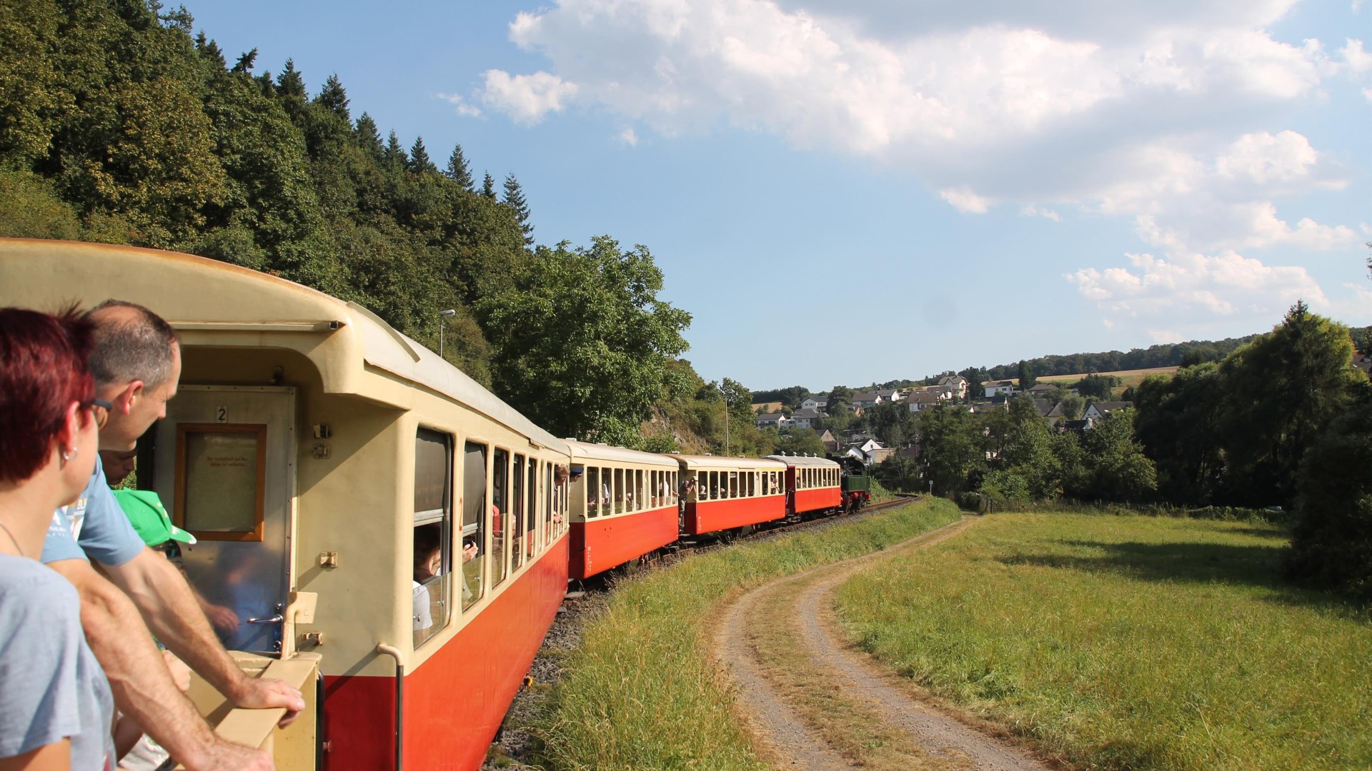 Vulkan-Expreß | © Jonas Harraß / Vulkan-Expreß Vulkan-Expreß | © Jonas Harraß / Vulkan-Expreß