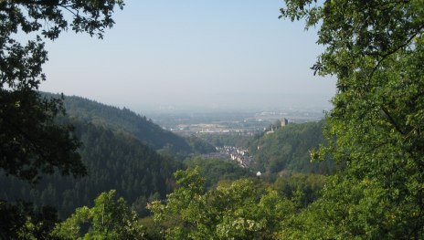 Blick von der Emmah&ouml;he in die Eifel | &copy; Margret Heinrich, Romantischer Rhein Tourismus GmbH