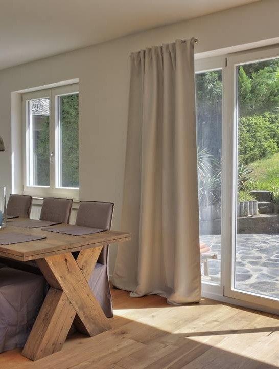 Esstisch | &copy; Familie von Grapow