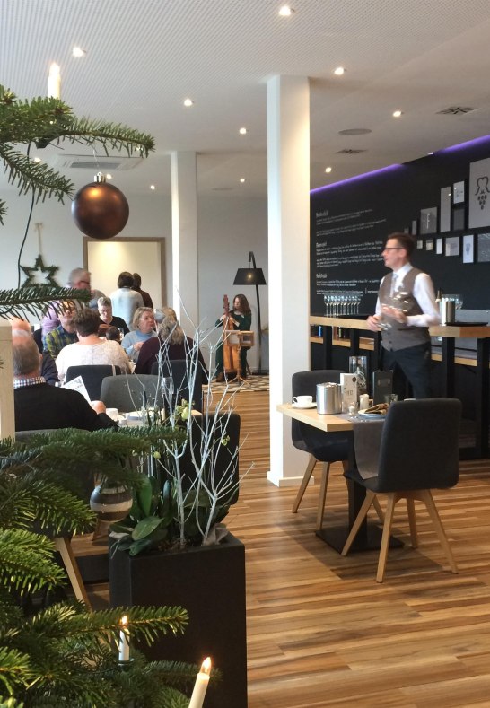 restaurant selbstgemacht mit leuten | &copy; FETZ