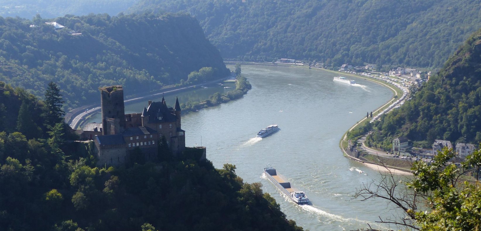 Burg | &copy; &copy;Ackermann