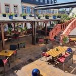 Terrasse von oben | &copy; Historisches Gasthaus Winzerkeller