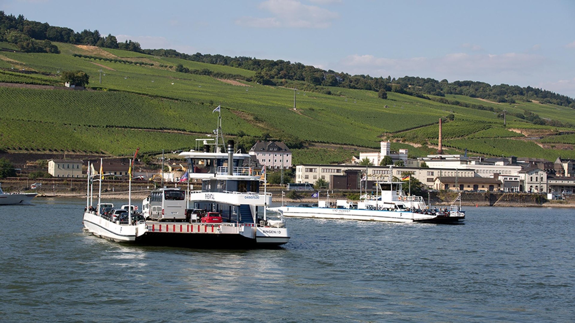 Autofähren vor Rüdesheim | © Bingen-Rüdesheimer