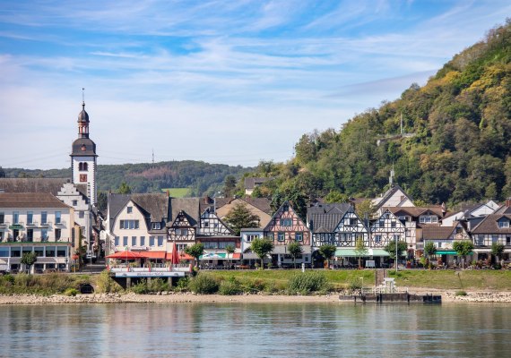 Rheinpromenade | &copy; Shapefruit