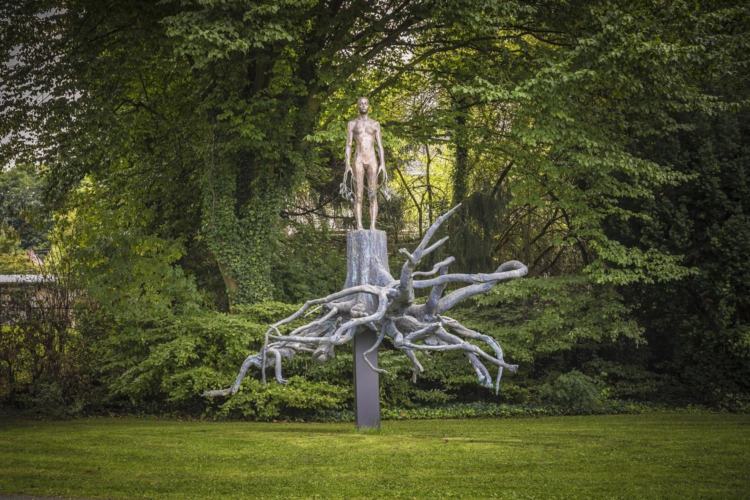 Aron Demetz: Heimat | &copy; Helmut Reinelt