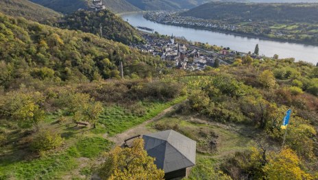 Blick auf die Marksburg | &copy; Andreas Pacek, fototour-deutschland.de, Romantischer Rhein Tourismus GmbH