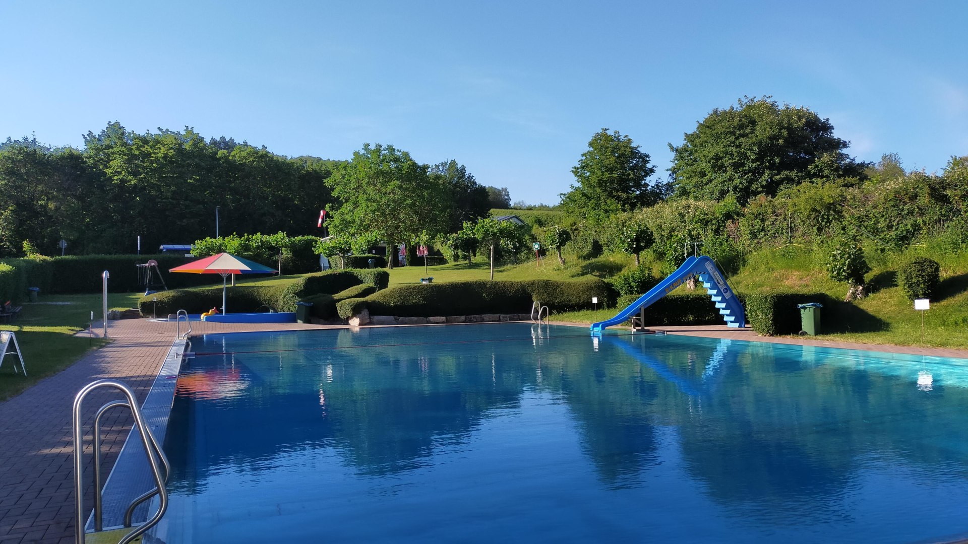 Freibad Hallgarten | © RTKT Freibad Hallgarten | © RTKT